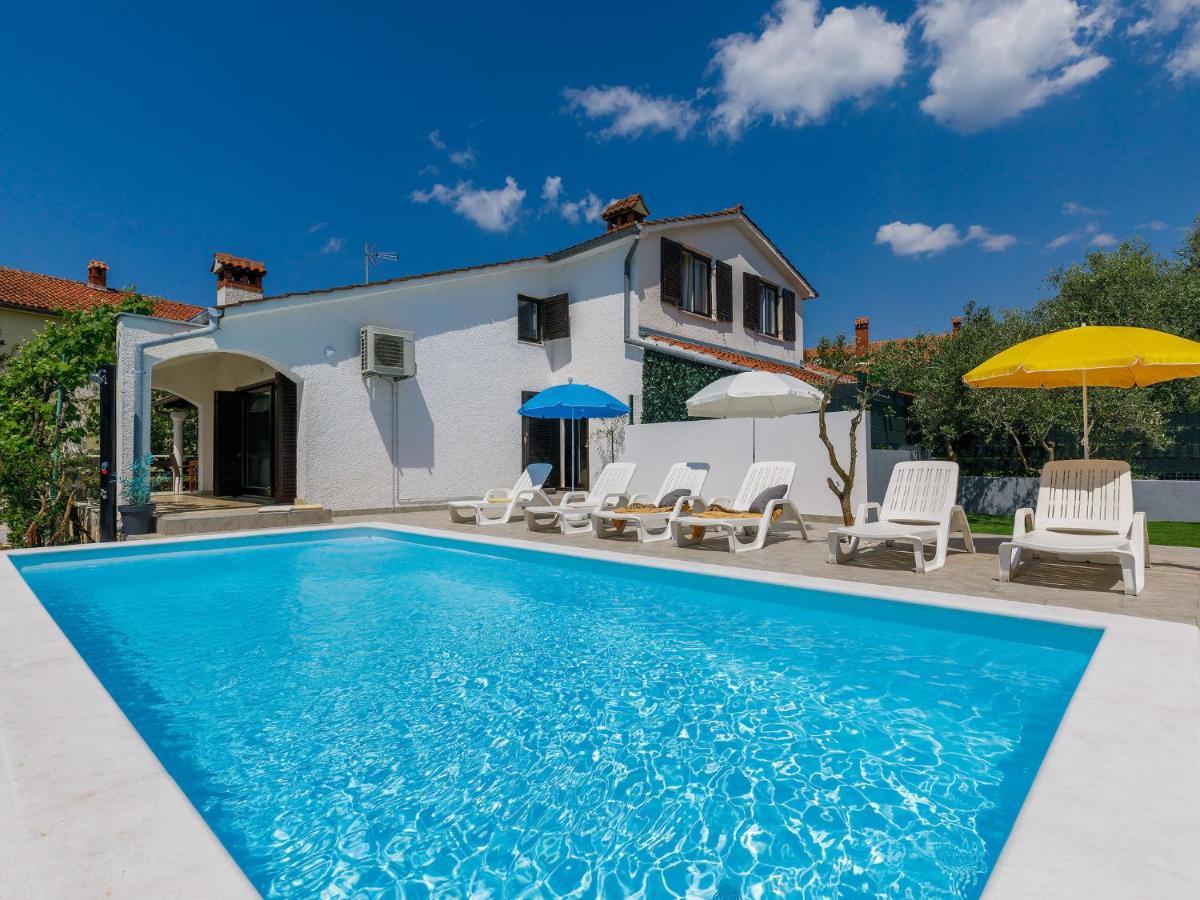 Holiday Home Suncana By Interhome