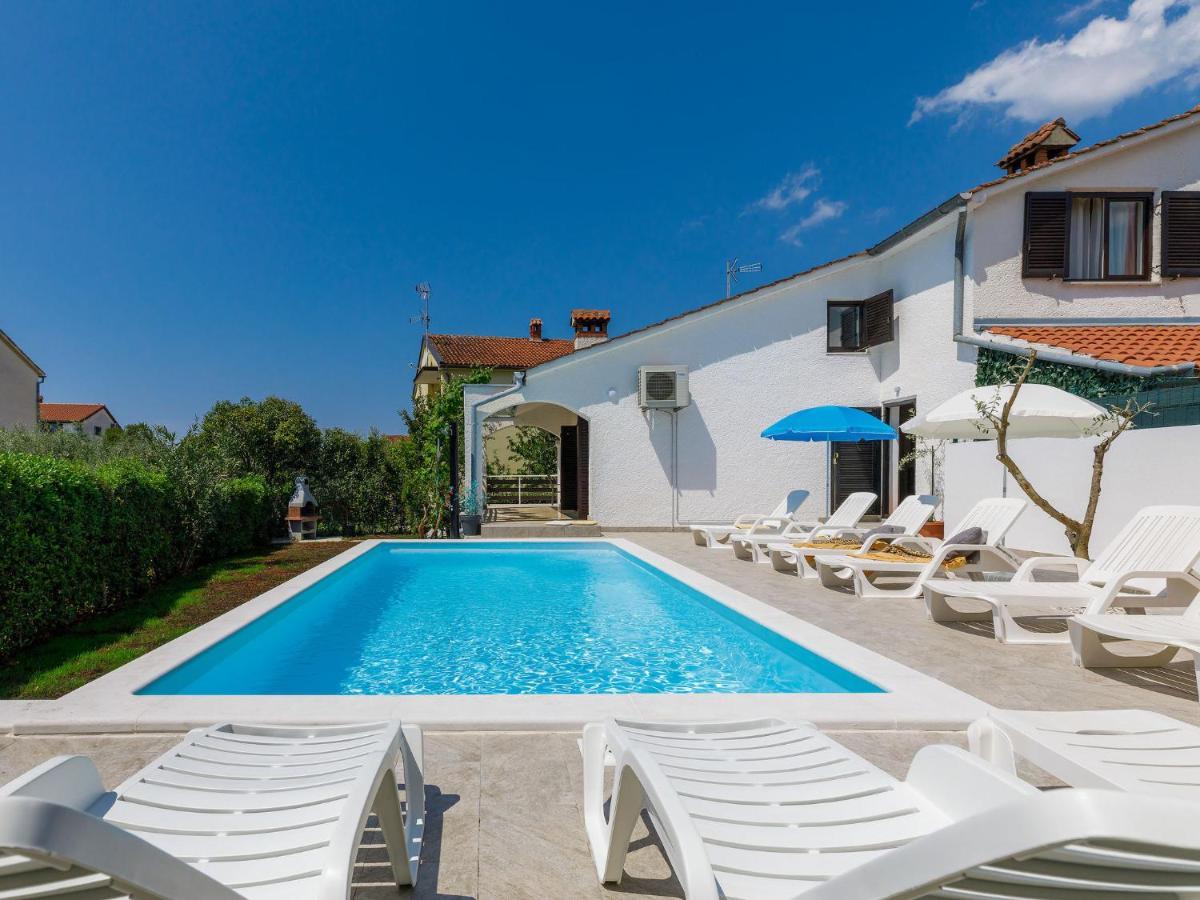 Vikendica Holiday Home Suncana By Interhome *