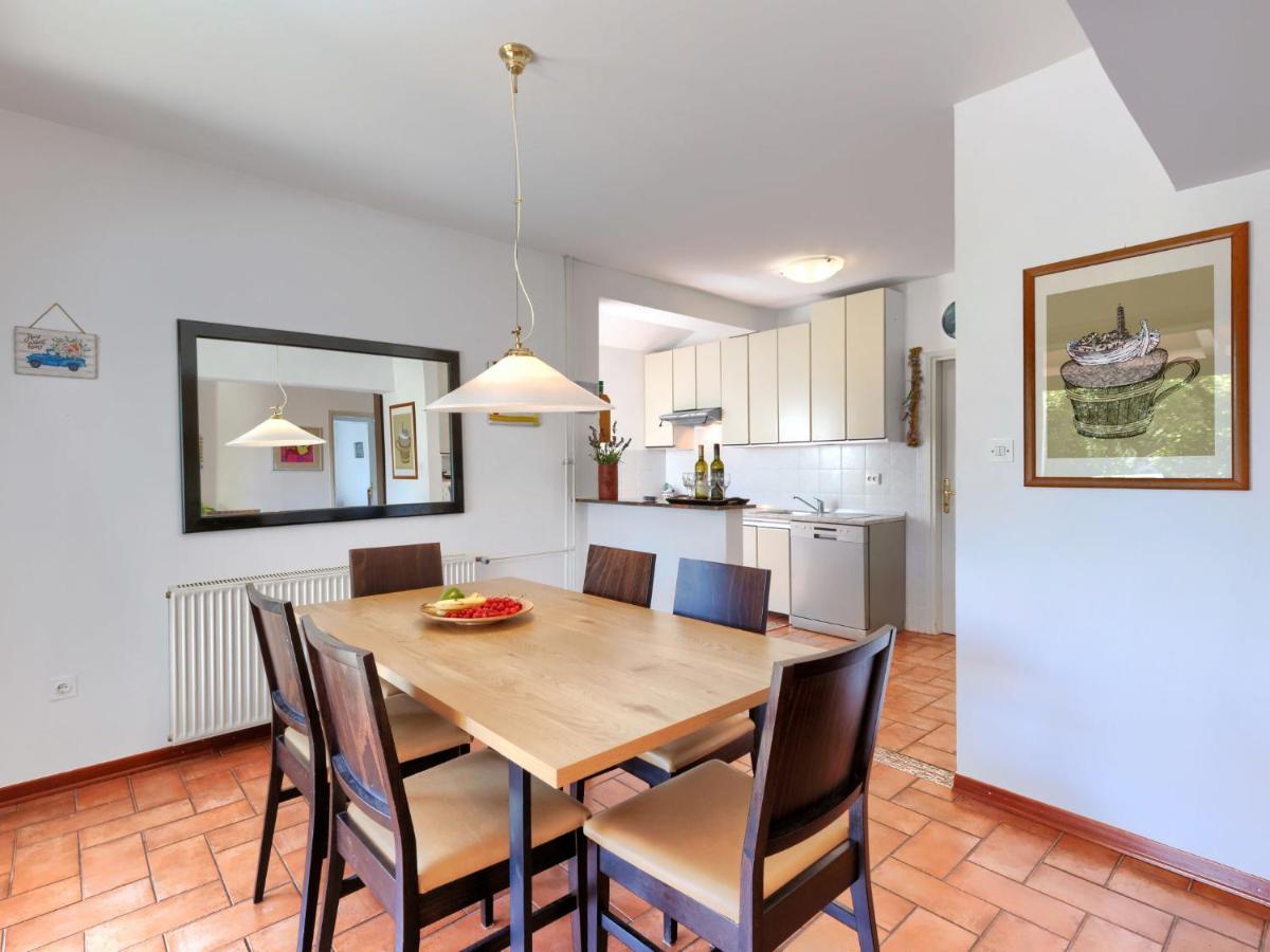 Vikendica Holiday Home Suncana By Interhome Porec